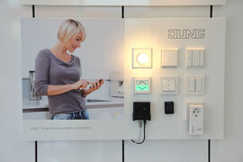 Jung e-Net Jung e-Net